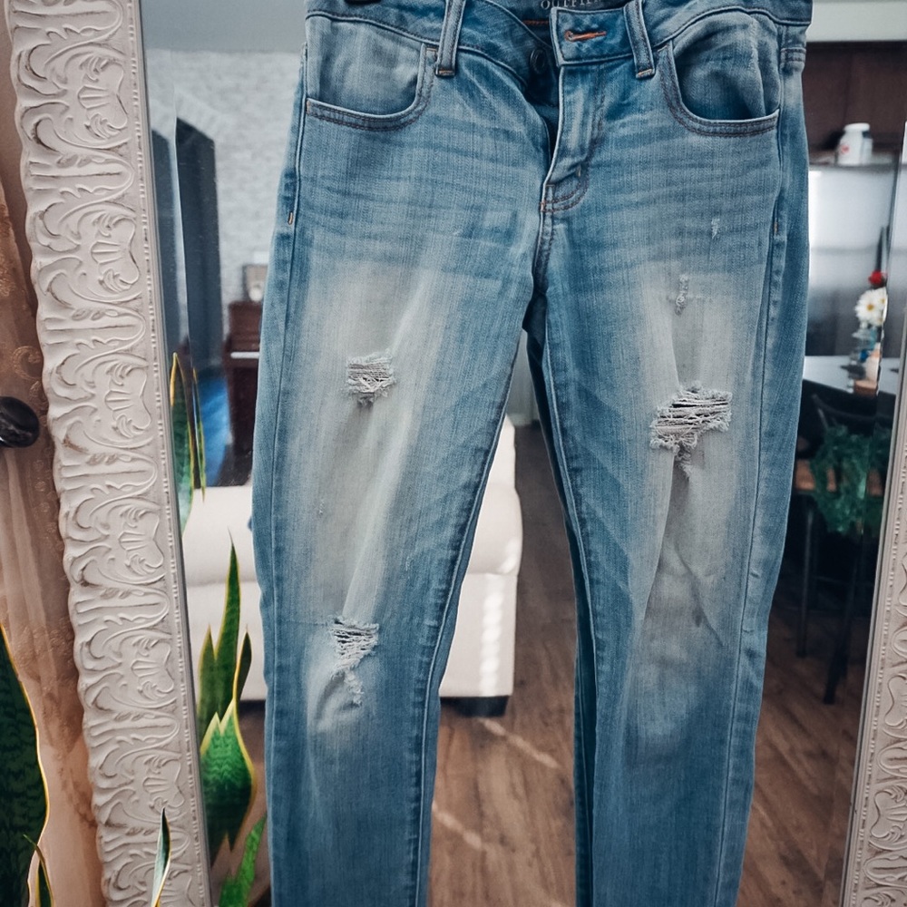 American Eagle Blue Jeans